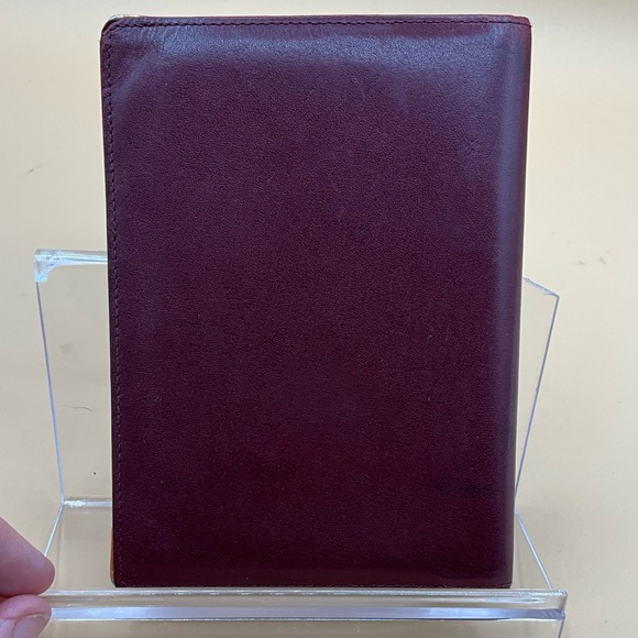 A Rare Louis Quatorze Burgundy Leather Credit Card ID Passport Holder Wallet - Picture 2 of 3